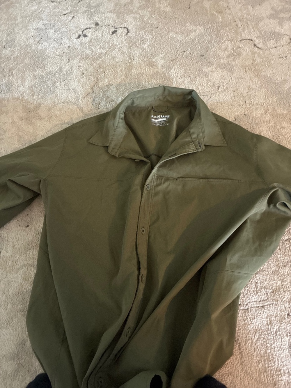 Kuiu green long sleeve